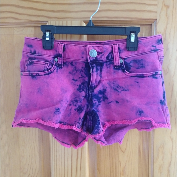 🌻3/$30 NEON Pink DECREE Shorts - Picture 1 of 4